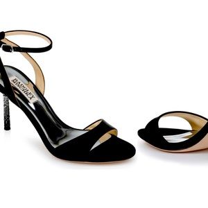 Brand New! Badgley Mischka - Noa Ankle Strap Sandal